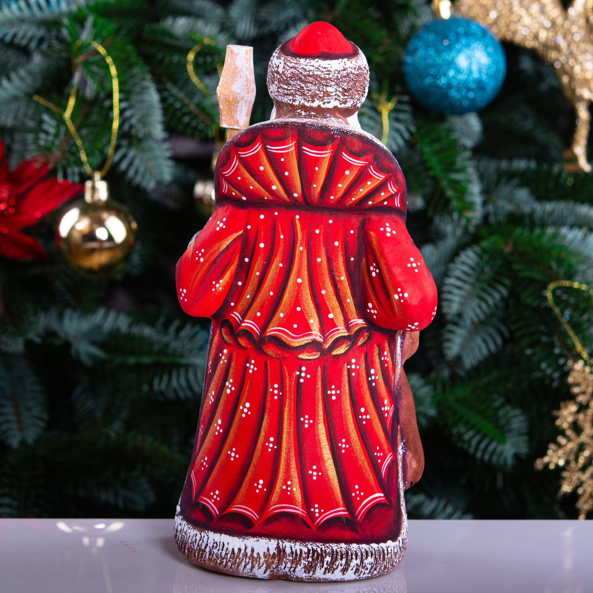 Hand Carved Wooden Santa Claus Figurine: 8" Christmas Decor