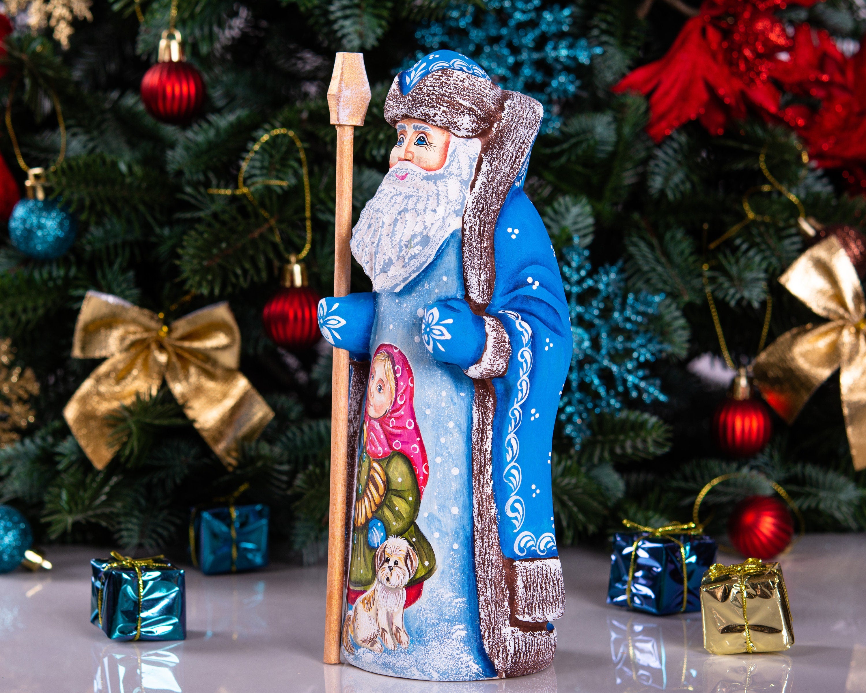 Vintage style Santa wood carving 9 inch, little girl and dog, holiday shelf decor