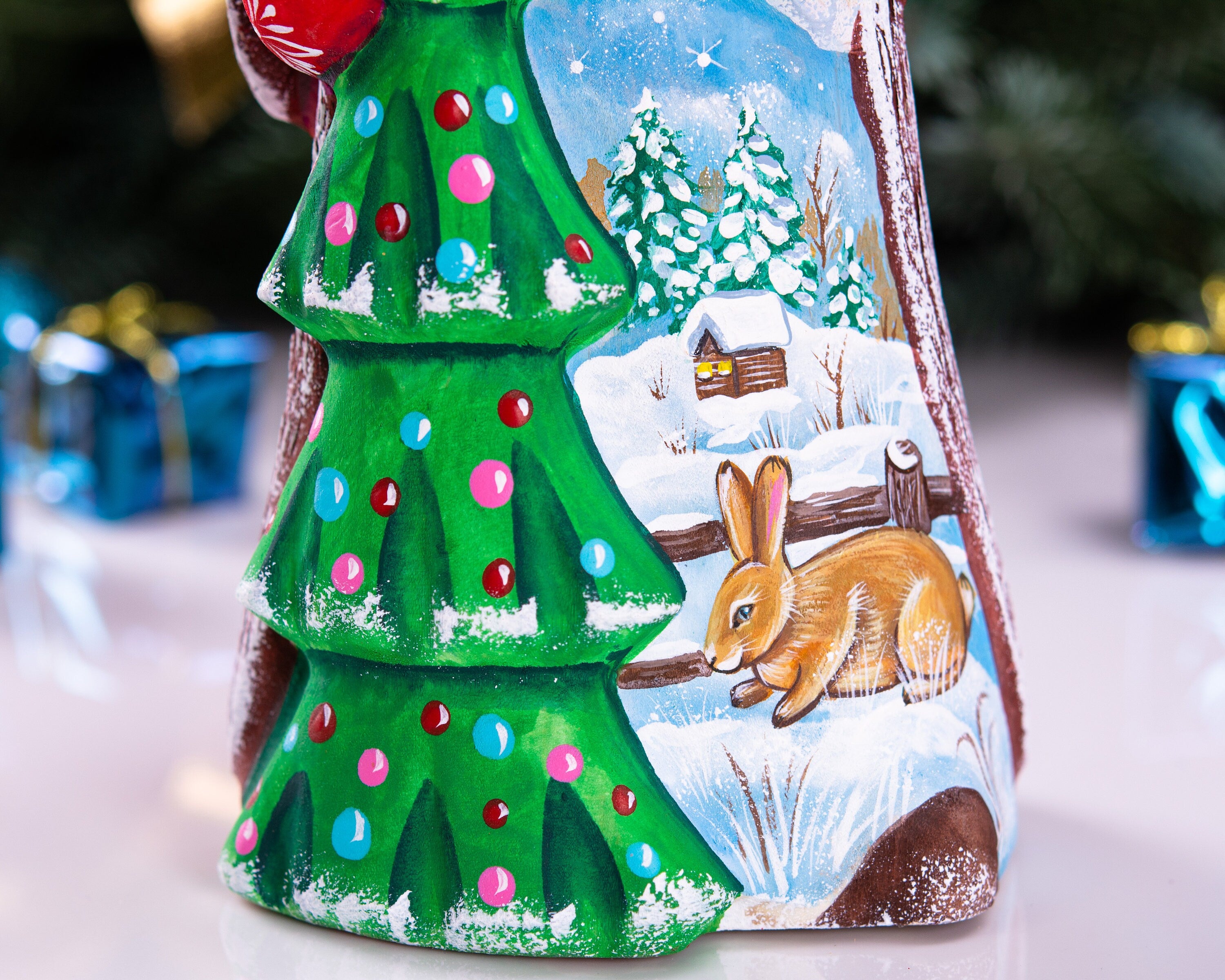 Hand-Carved Wooden Santa Claus Figurine: Retro Christmas Decor (9 inch)