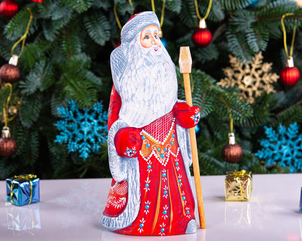 Hand-Carved Wooden Santa Claus Figurine: Signed Christmas Decor