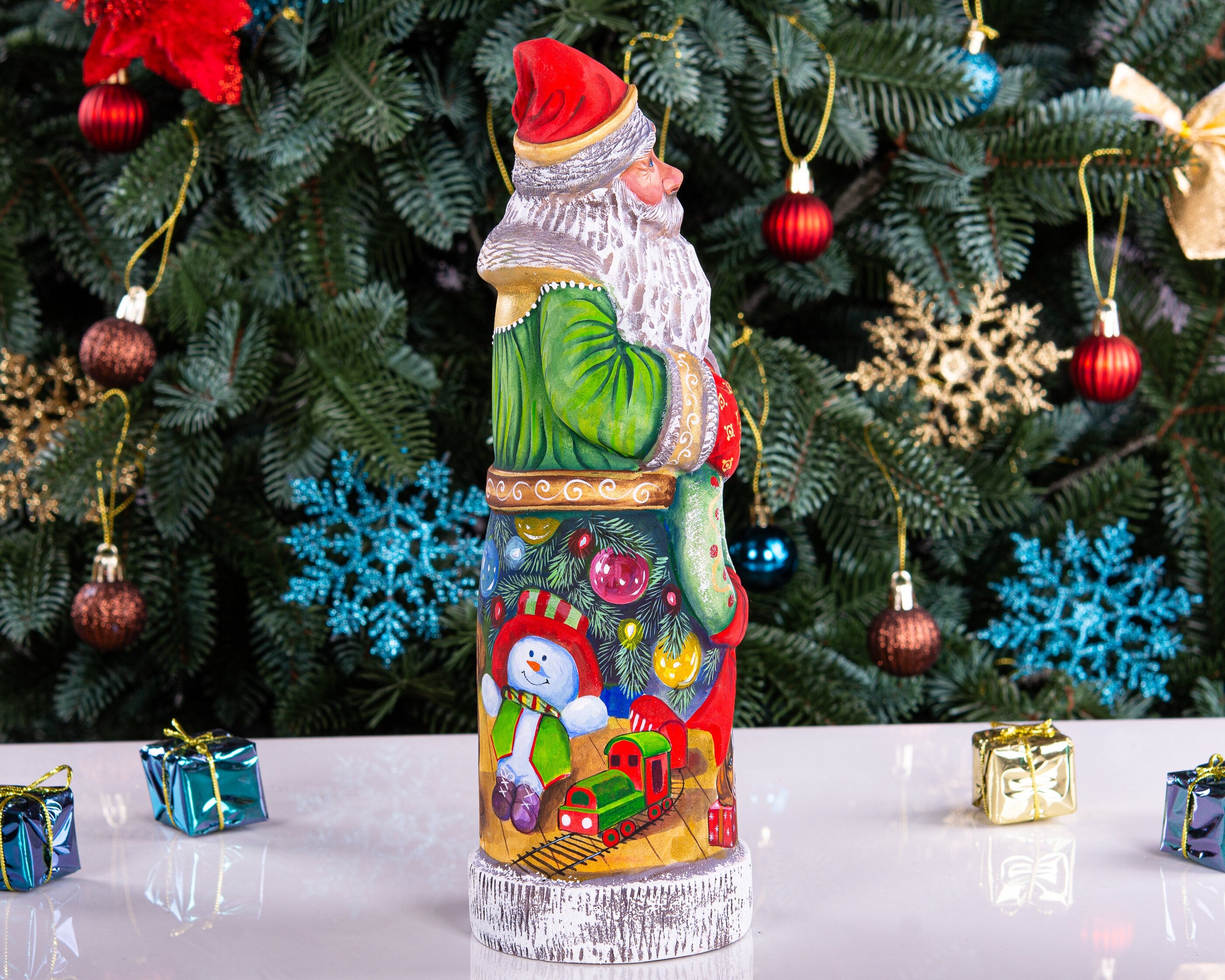 Hand Carved Wooden Santa Claus Figurine: Whimsical Christmas Decor (11 inch)