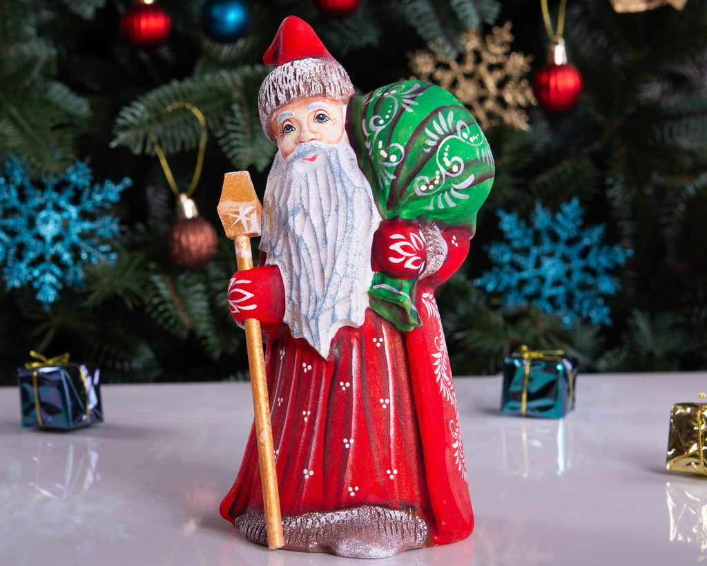 Hand-Carved Wooden Santa Claus Figurine: Retro Christmas Decor (8 inch)