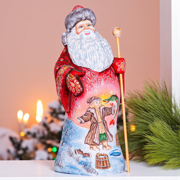 Hand Carved Wooden Santa Claus Figurine: Retro Christmas Decor