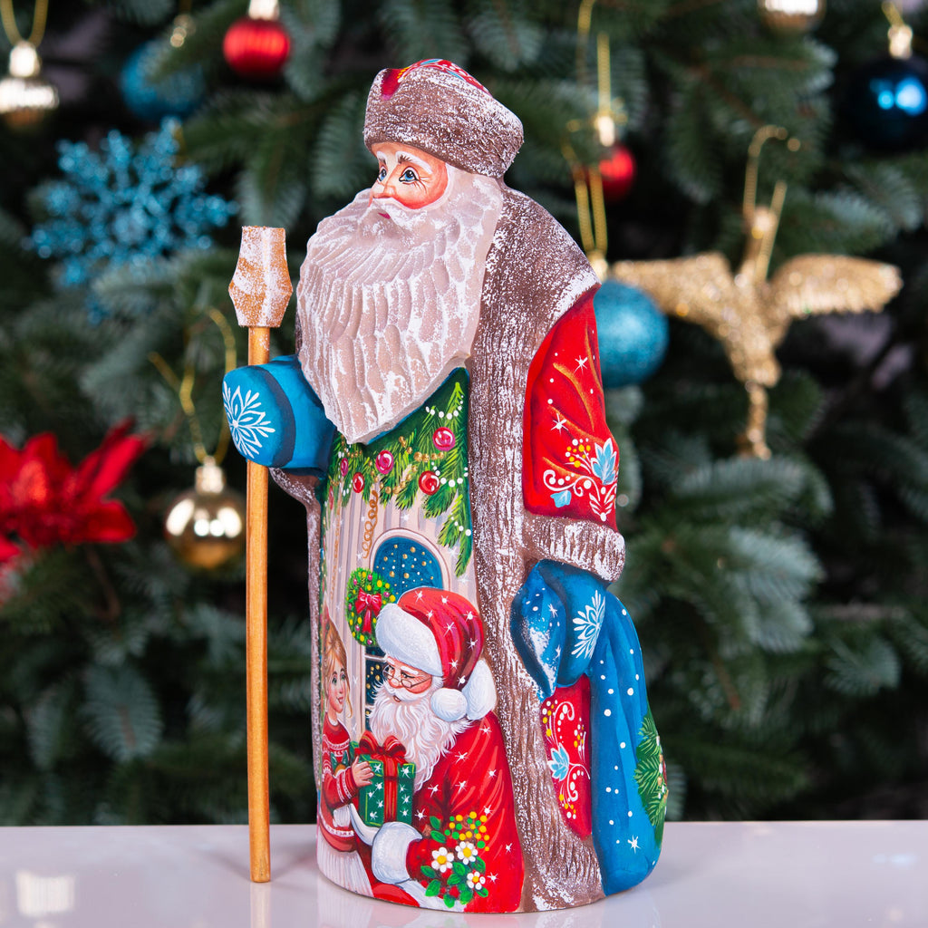 Hand Carved Wooden Santa Claus Figurine: Folk Art Holiday Decor