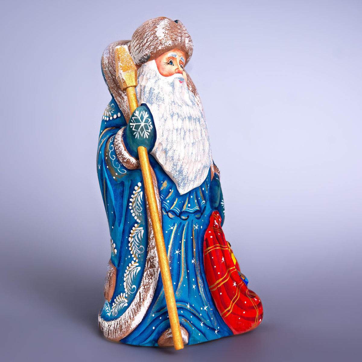 Hand Carved Wooden Santa Claus Figurine: Christmas Holiday Decor