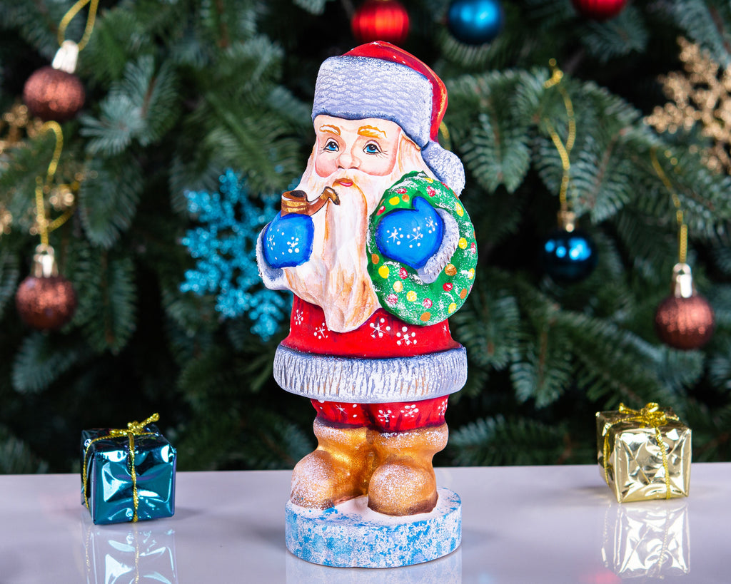 Santa Figurine 7", Hand‑Carved Wood, Christmas Wreath & Pipe
