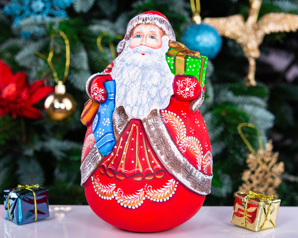 Wooden hand carved Santa Claus figurine, Handmade Christmas Holiday Home Decor indoor, Hand painted Christmas gift idea made in Ukraine