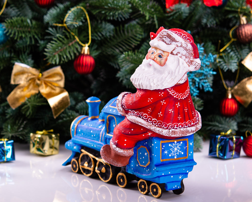 Hand Carved Wooden Santa Claus Figurine: Christmas Train Decor