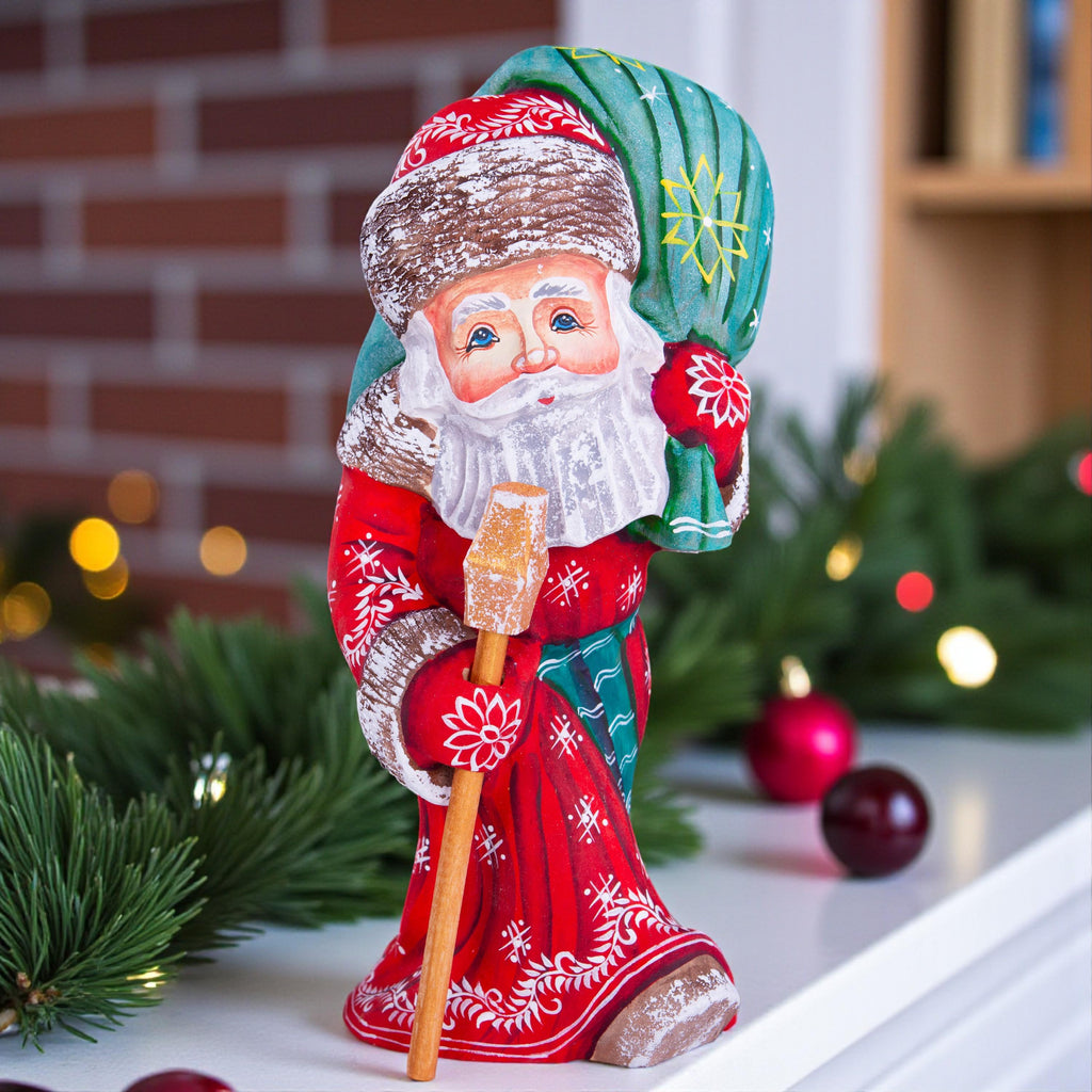 Hand-Carved Wooden Santa Claus Figurine: Holiday Home Decor