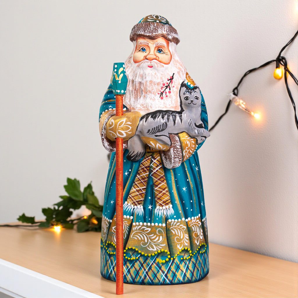 Hand carved Santa wooden figurine 9 inch, cat lover gift, mantel decor
