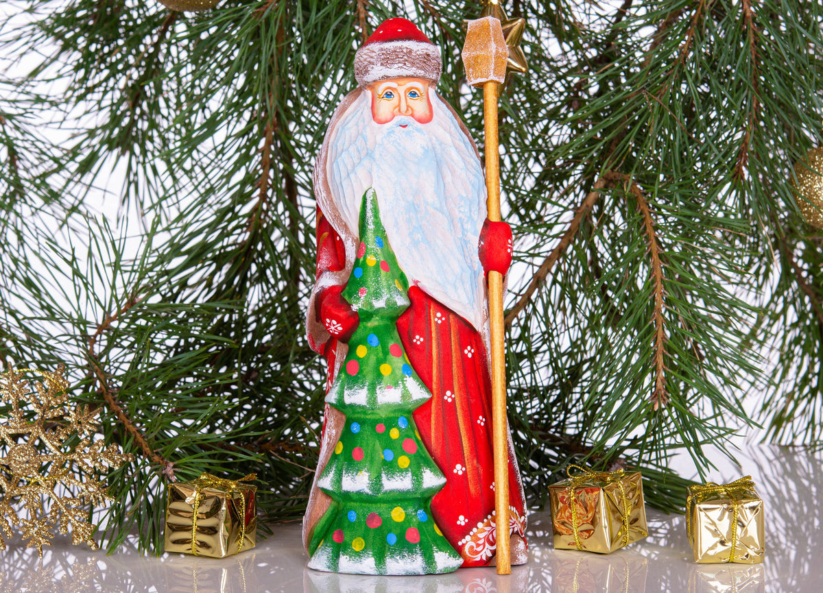 Hand Carved Santa Claus Figurine: Rustic Christmas Mantel Decor