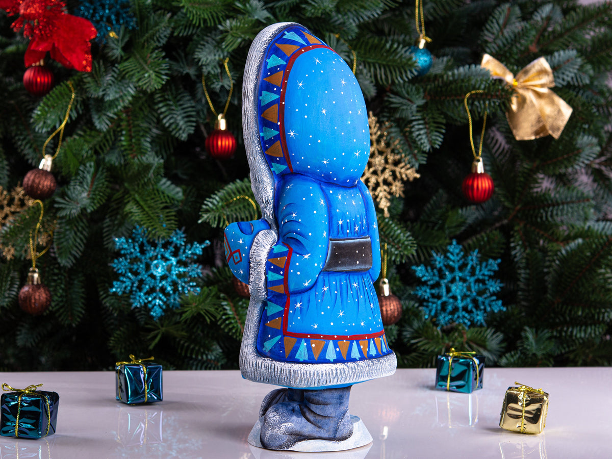 Hand Carved Wooden Santa Figurine: Painted Christmas Decoration, Signed