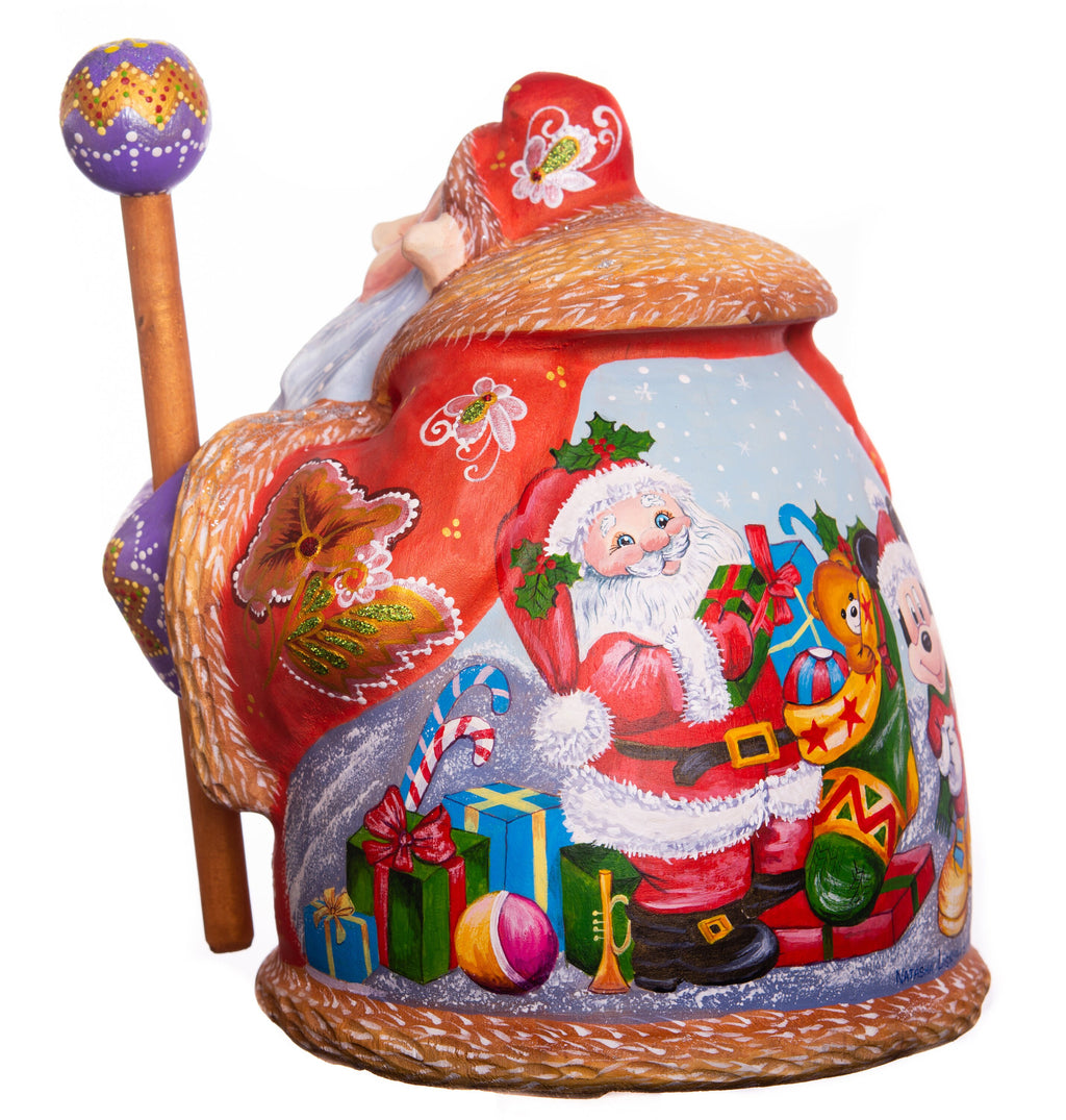 Hand-Carved Wooden Santa Claus Figurine: Folk Art Christmas Decor