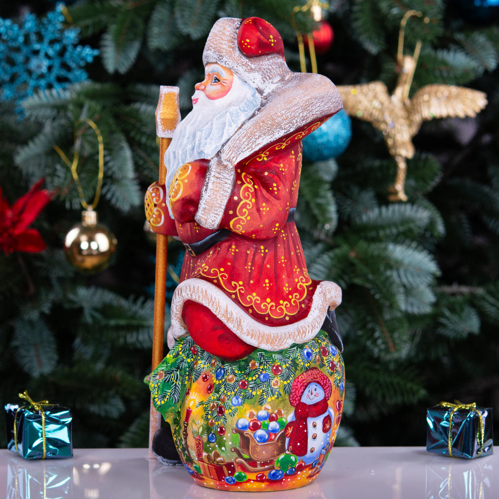 Hand-Carved Wooden Santa Claus Figurine: Christmas Home Decor