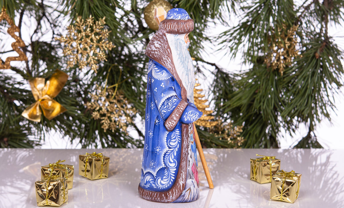 Santa Claus figurine, artisan hand painted girl scene, 8.7 inch