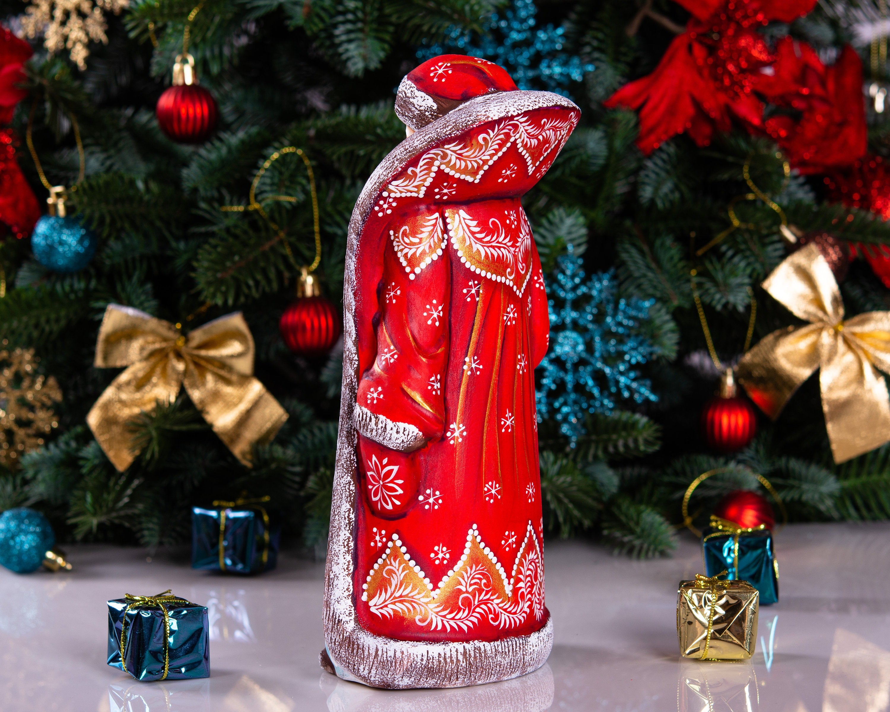Christmas Holiday Home Decor indoor Wooden Santa Claus figurine 9", Funny Christmas gift ideas made in Ukraine