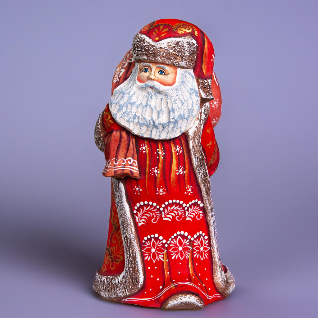 Hand Carved Wooden Santa Claus Figurine: Christmas Holiday Decor