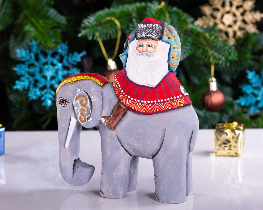 Wooden Hand Carved Santa Claus figurine, Handmade Christmas Home Decor, Hand painted funny Christmas gift made in Ukraine