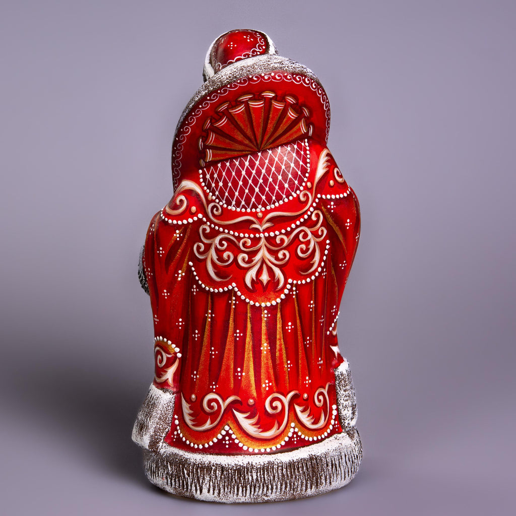Hand-Carved Wooden Santa Claus Figurine: Holiday Home Decor