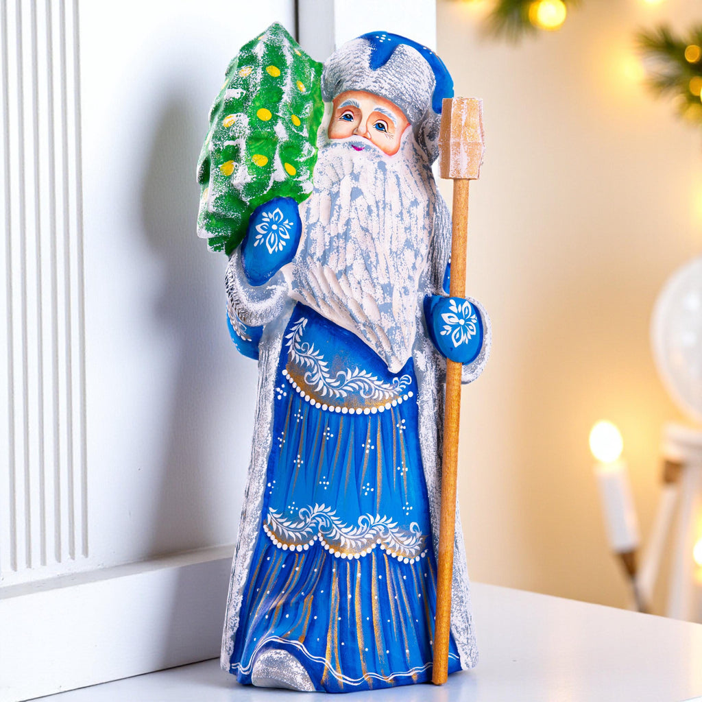 Hand Carved Wooden Santa Figurine: Old World Christmas Mantel Decor